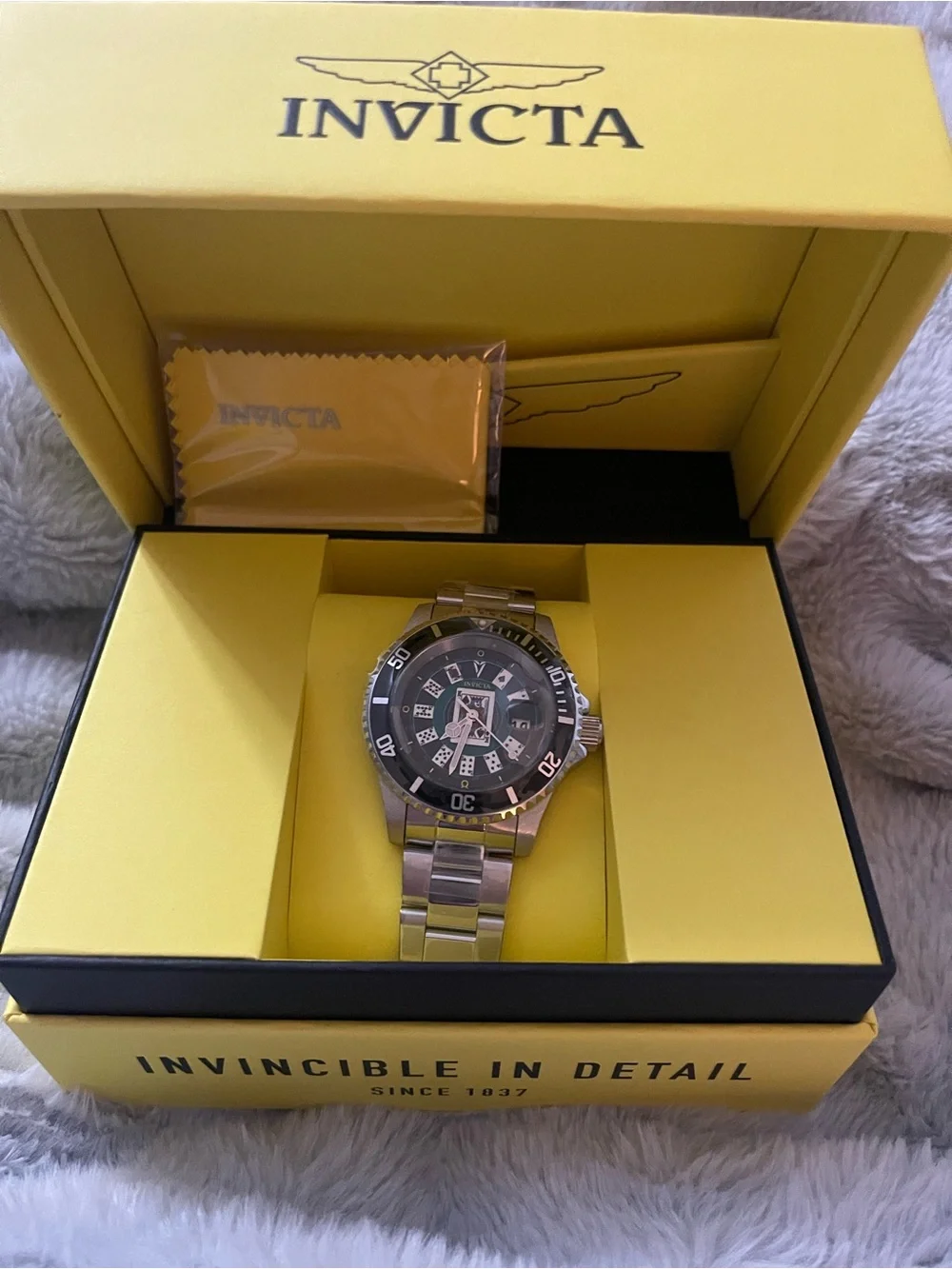 Invicta Pro Diver House Of Cards Vegas Edition 40mm